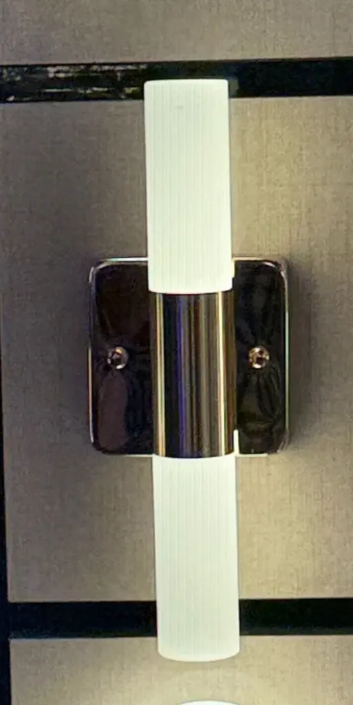 Ak oval bracket