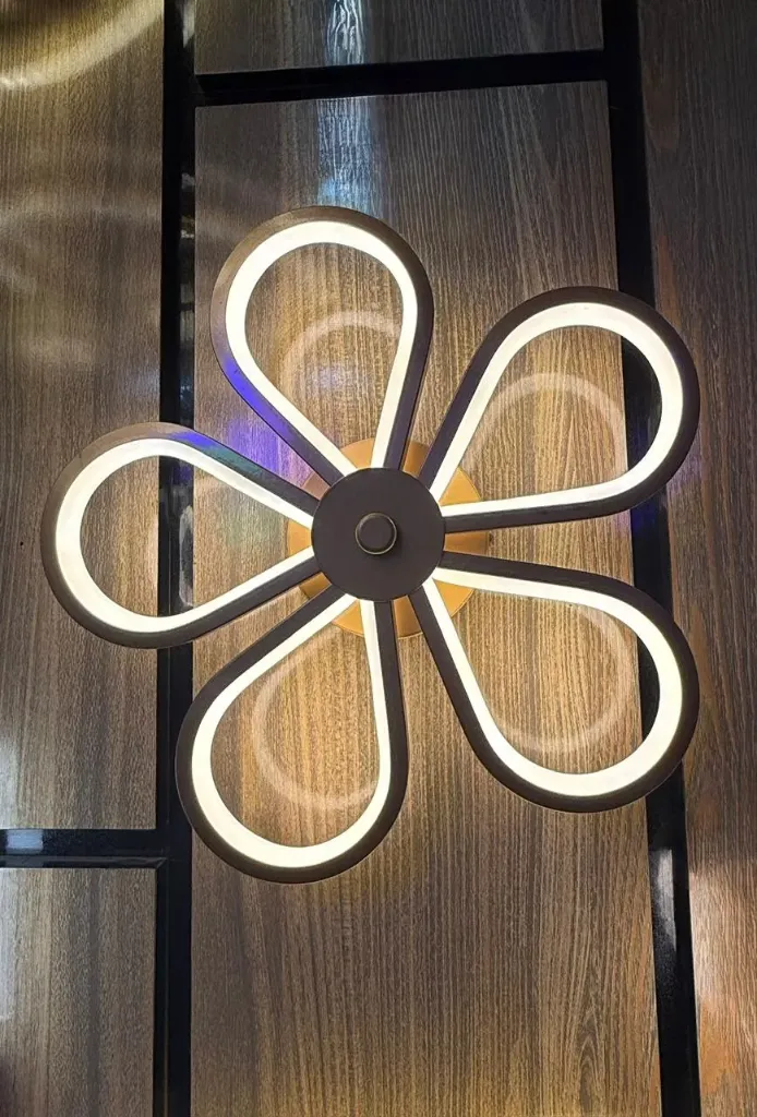 Modern Flower LED Wall Light