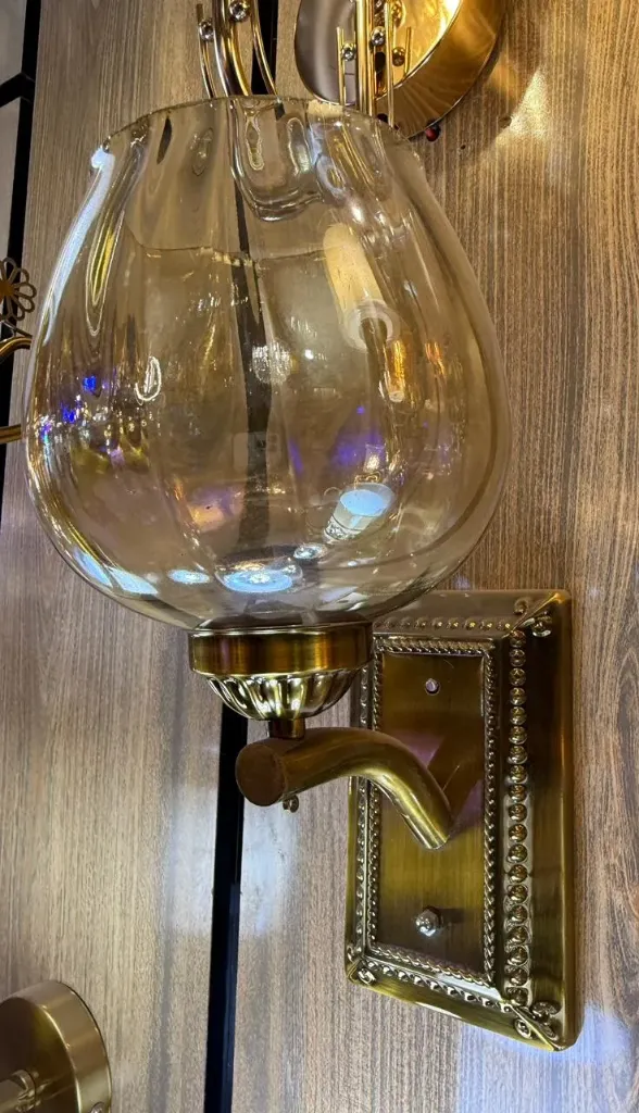 Luxury Clear Glass Wall Light