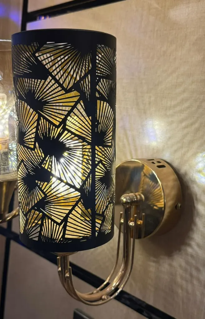 Zoz wall light